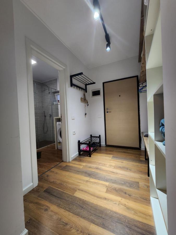 Traveler'S Place At Tirana City Centre מראה חיצוני תמונה